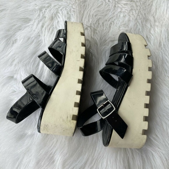 Forever 21 Shoes Sz 7.5 Black Platform Sandals Strappy Minimalist Y2K Festival - Picture 9 of 10